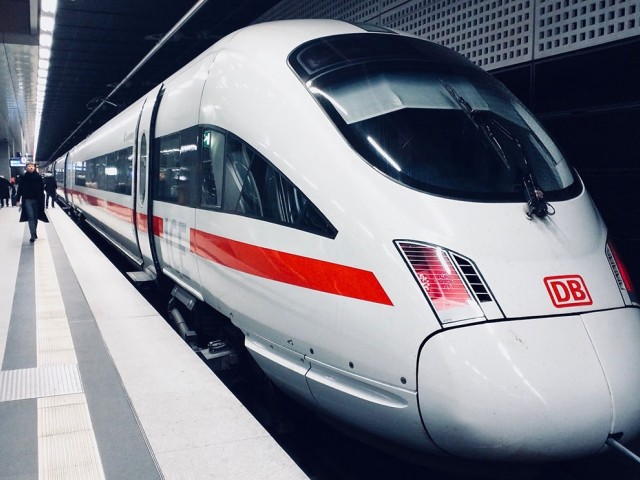 Γερμανία: Οι επιβάτες αντιμέτωποι με νέα απεργία στους σιδηροδρόμους