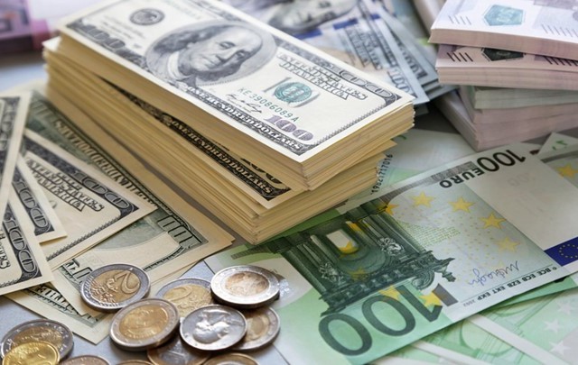 Το ευρώ ενισχύεται 0,08%, στα 1,1684 δολάρια