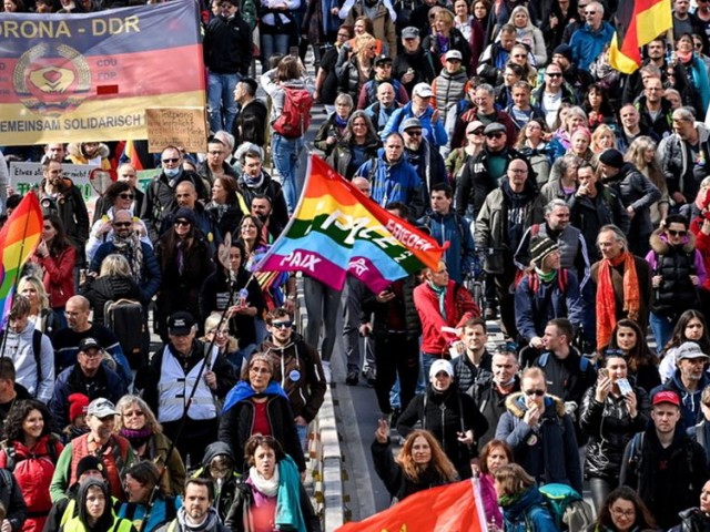 Γερμανία: Νέα διαδήλωση κατά των μέτρων και των εμβολίων