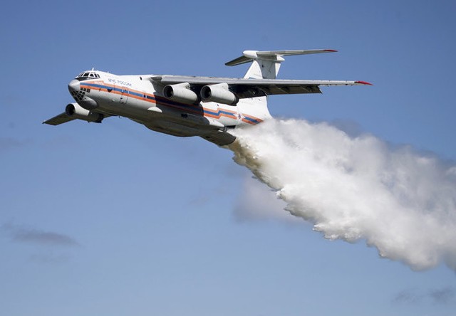 Η Μόσχα αποστέλλει για ενίσχυση δυο αεροσκάφη Ilyushin-76 και δυο ελικόπτερα