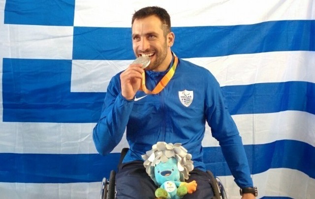 Χάλκινο μετάλλιο στη σπάθη ο Τριανταφύλλου