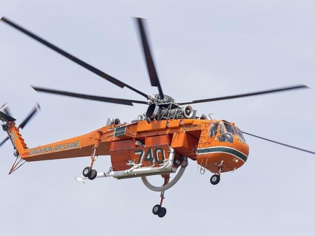 Μυτιληναίος: Διέθεσε τέσσερα ελικόπτερα για την κατάσβεση των πυρκαγιών