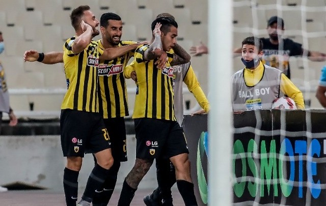 Η ΑΕΚ δύσκολα τη Λαμία 1-0