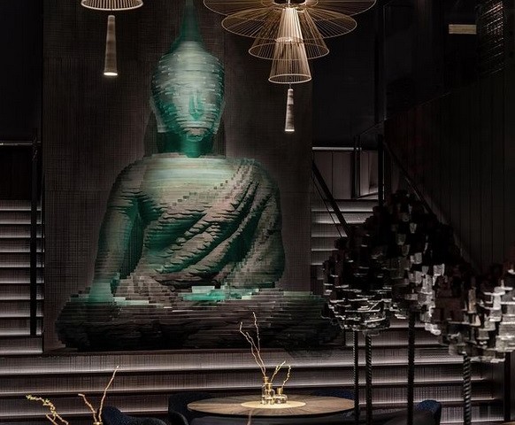 Γυάλινος Βούδας στο «Buddha-Bar» του Μανχάταν