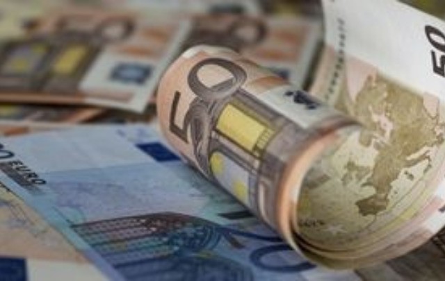 Στα €121,7 δισ. οι χορηγήσεις τραπεζών