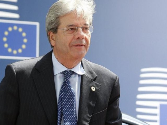 Συνέδριο ΙΟΒΕ: Σημαντική πρόοδο στην ελληνική οικονομία βλέπει ο Επίτροπος Τζεντιλόνι