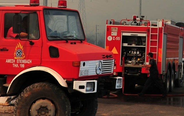 Πυρκαγιά στη Νέα Μάκρη