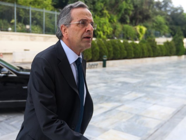 Σαμαράς κατά Μέρκελ:«Τράβηξε το χαλί κάτω από τα πόδια μας»