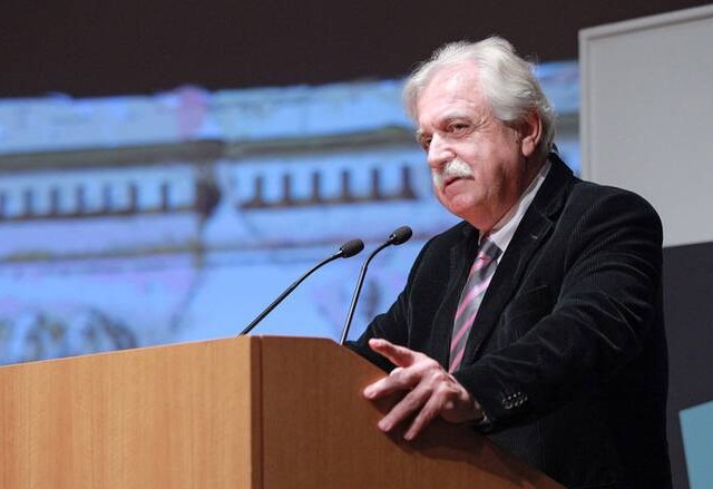 Σταύρος Μπένος: Οι 10 πυλώνες του σχεδίου ανασυγκρότησης της Βόρειας Εύβοιας