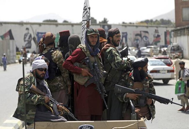 Οι Ταλιμπάν υποστηρίζουν ότι πήραν τον έλεγχο της επαρχίας Πανσίρ και όλης της χώρας