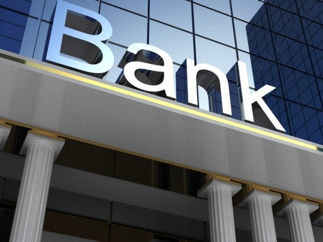 Τον... μίτο της Αριάδνης αναζητούν οι μεγάλοι servicers της αγοράς