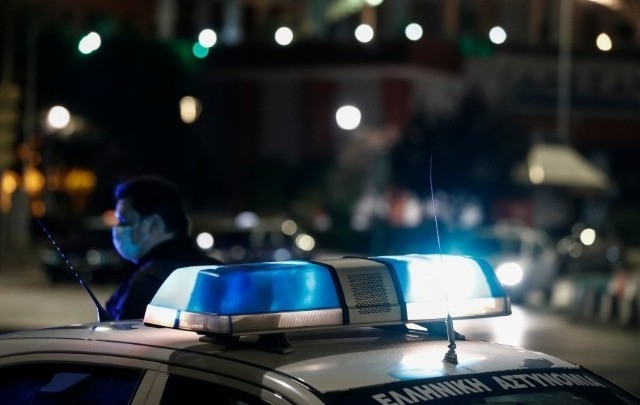 Καταδίωξη οχήματος με πυροβολισμούς στον Αγ. Παντελεήμονα