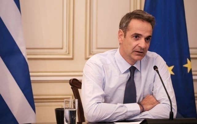 Υποχρεωτικός ο εμβολιασμός για τους άνω των 60 