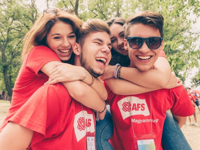 Ίδρυμα Σταύρος Νιάρχος: Δωρεά σε Προγράμματα Διεθνών Ανταλλαγών της AFS Greece για μαθητές