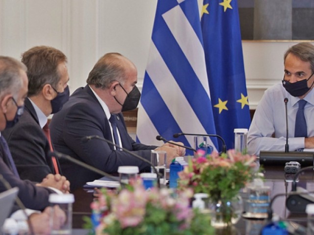 Κυρ. Μητσοτάκης: "Δεν θα ξανακλείσουν εστίαση και εμπόριο"