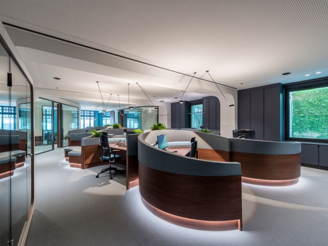 H παρέα της Κύπρου