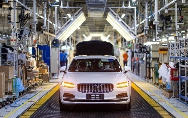 Στο 6μηνο η αναμονή για νέα αυτοκίνητα