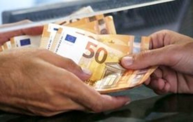 Κατατέθηκε η τροπολογία για το έκτακτο βοήθημα των €250