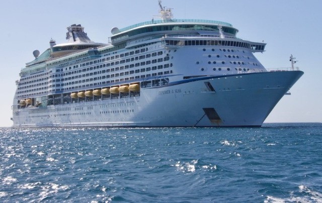 Συνάντηση Κικίλια-Χατζηχριστοδούλου για την κρουαζιέρα