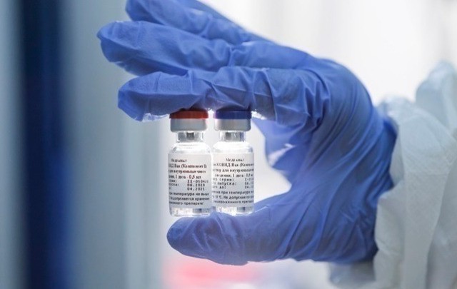 Focus Bari/YouGov: Το 83% των Ελλήνων έκαναν ή θα κάνουν το εμβόλιο