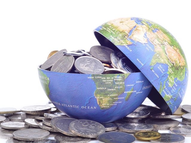 PwC: Τρεις στους τέσσερις CEO παγκοσμίως προβλέπουν βελτίωση της οικονομίας το 2022