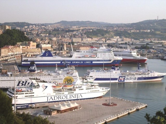 Ακτοπλοΐα: Οι προοπτικές για το 2022 υπό το βάρος του πολέμου