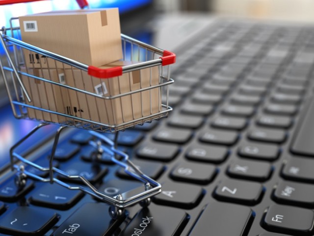 Έρευνα: Τι αγοράζουν οι Έλληνες στο διαδίκτυο