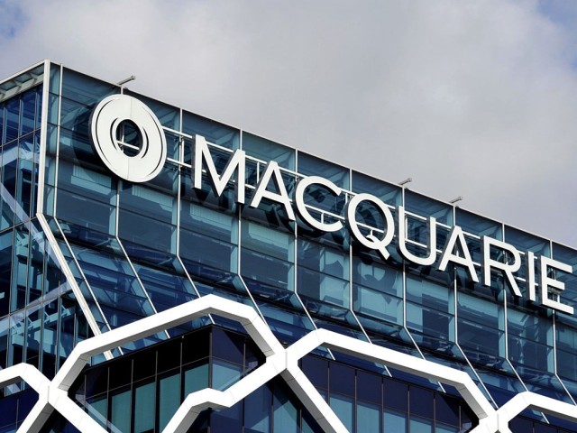 H Macquarie μόνη, ψάχνει… στην Αθήνα!