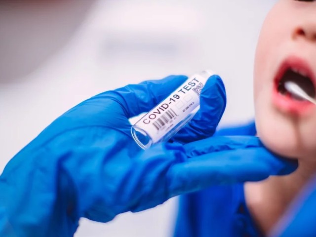Ένα στα τέσσερα παιδιά με Covid-19 θα εμφανίσουν μακρόχρονα συμπτώματα