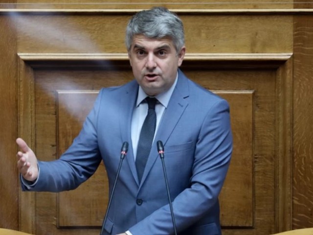 Κωνσταντινόπουλος: Να στηρίξουν όλοι την πρόταση για πλαφόν στη λιανική τιμή ρεύματος