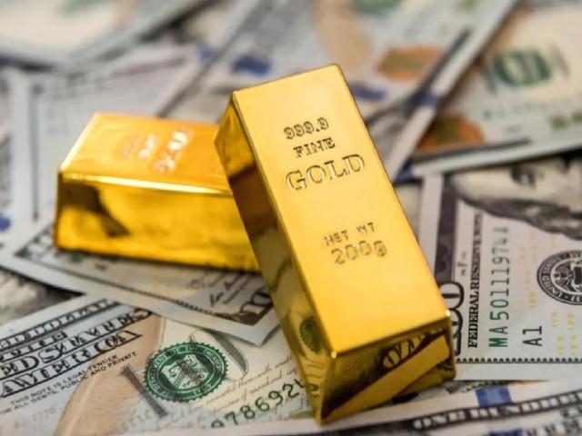 Το ράλι του δολαρίου έριξε την τιμή του χρυσού