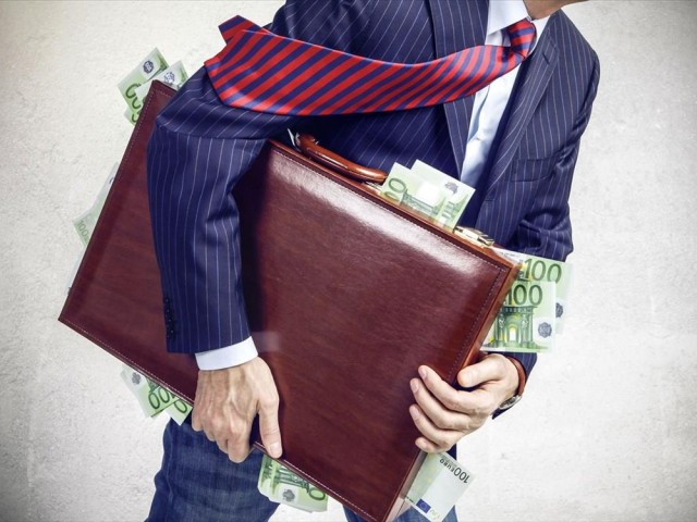 Βγαίνουν από το συρτάρι της αρχής για το ξέπλυμα και των φορολογικών αρχών 2 «παλιές» ανοικτές υποθέσεις μεγαλοεπιχειρηματιών!