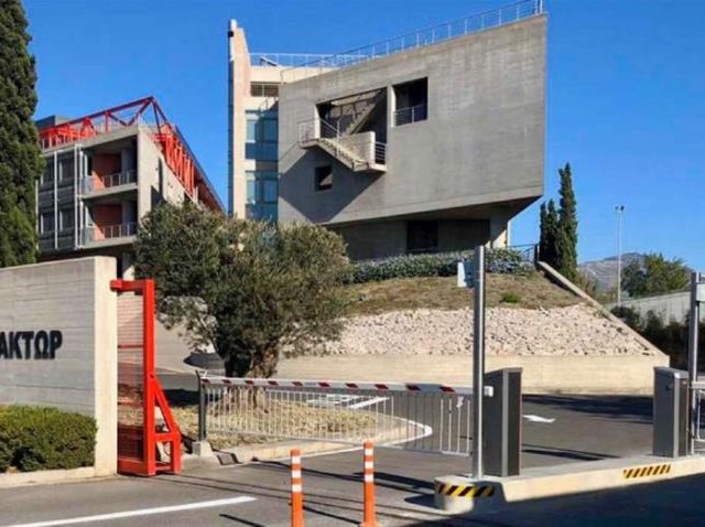 Οι Βαρδινογιάννηδες λένε ότι δεν ασχολούνται με τον Ελλάκτωρα και το 30% των «εφοπλιστών»!