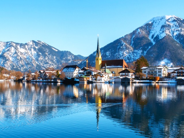 Λίμνη Τέγκερνζεε: H «παιδική χαρά» ολιγαρχών, βασιλιάδων και ελίτ των Ναζί όπου «βασιλεύει» η….σιωπή!