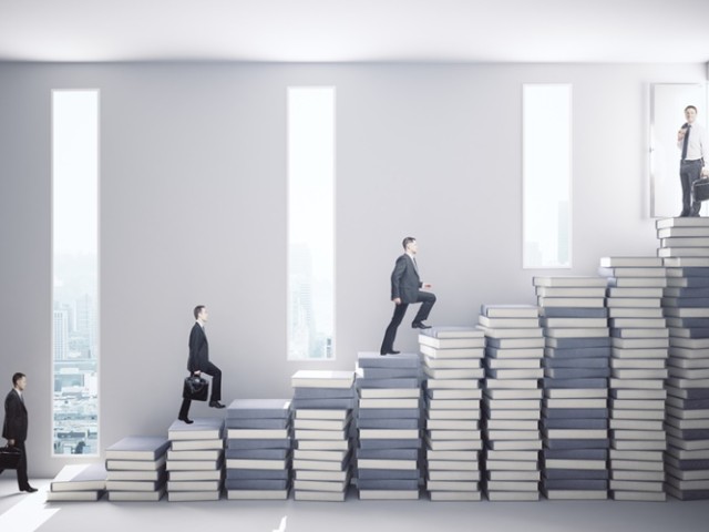 Ο πρώην μεγαλοτραπεζίτης, ο πρώην μεγαλοεργολάβος, τα «βαθιά λαρύγγια» των 2 συστημικών τραπεζών και οι επιχειρηματίες – λαμόγια!