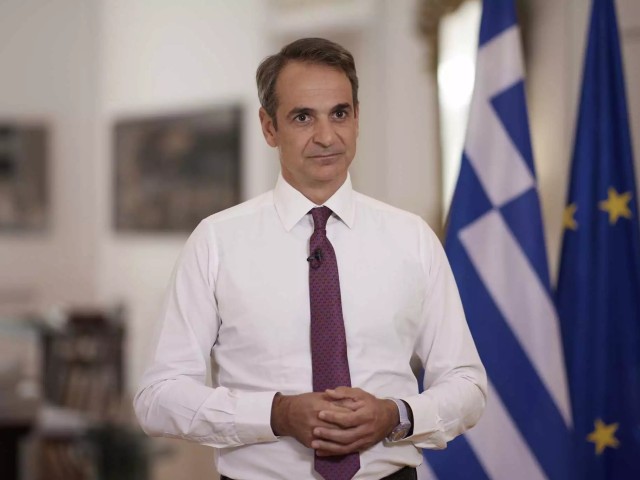 Αναδρομική επιστροφή του 60% όλων των πρόσθετων επιβαρύνσεων – Αναστέλλεται η ρήτρα αναπροσαρμογής