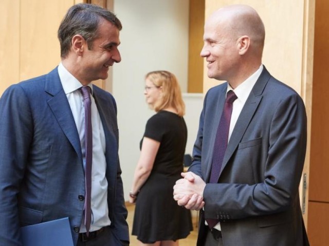 Στήριξη Σολτς έναντι της Τουρκίας ζητά ο Μητσοτάκης 