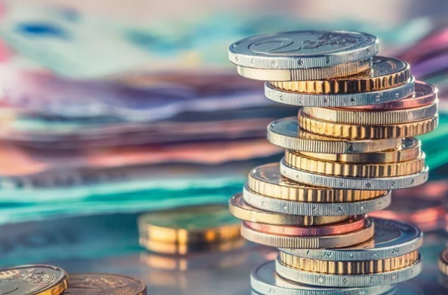 Το πλιάτσικο των δήθεν ξένων επενδυτών, με εξαίρεση την Macquarie, και τα κορυφαία funds που σηκώνουν λεφτά από το εξωτερικό!