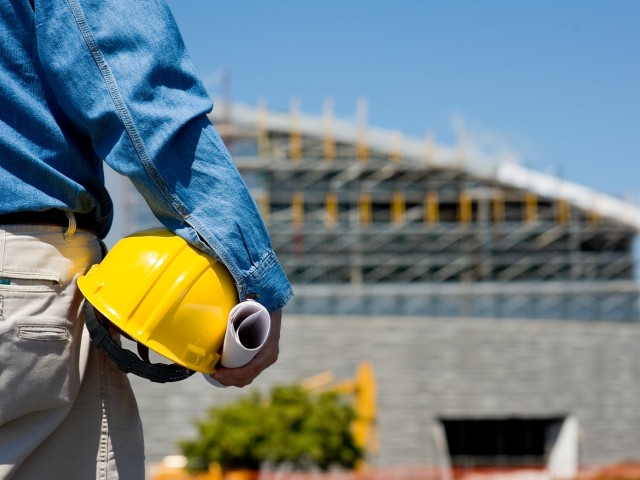 Φόβοι για «ναυάγιο» σε μεγάλα κατασκευαστικά έργα εξαιτίας της ενεργειακής κρίσης