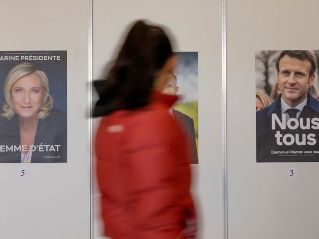 Η «έκπληξη» – μήνυμα των Γαλλικών εκλογών, η οργή της κοινωνίας απέναντι στην ακρίβεια, η ασάφεια των δημοσκοπήσεων, η Άκρα Δεξιά, η Αριστερά και το «βουβό κύμα»!