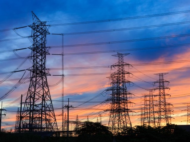 Η Ευρωπαϊκή Ένωση πιέζει την Ελλάδα για τις ενεργειακές διασυνδέσεις στα Βαλκάνια