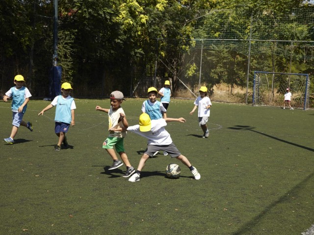 Δήμος Αθηναίων: Ξεκινούν στις 3 Ιουνίου οι εγγραφές στα αθλητικά summer camps για παιδιά δημοτικού