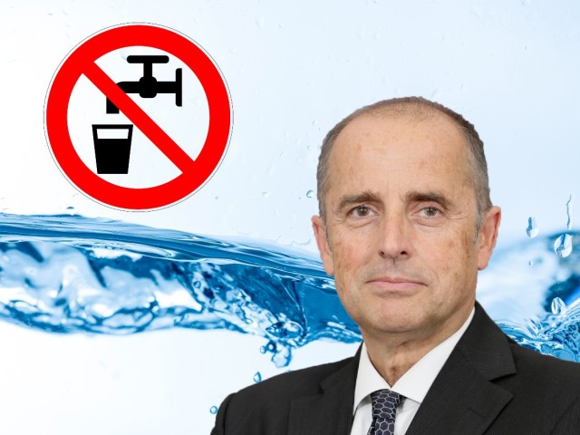 Η κοινωνική αναλγησία της «κρατικής» ΕΥΔΑΠ εν μέσω κρίσης, τα bonus του Σαχίνη και οι τεράστιες ευθύνες της κυβέρνησης για τον «μάνατζερ της συμφοράς» που κόβει το νερό σε φτωχούς, γέρους και παιδιά για χρέος 100 ευρώ!!!