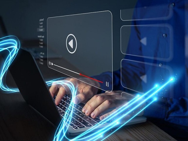 Στον …αέρα τα μεγαλεπήβολα σχέδια των εταιριών κινητής τηλεφωνίας για δικά τους δίκτυα οπτικών ινών