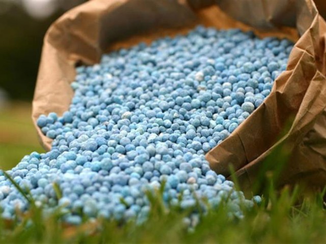 Οι λομπίστες των λαθραίων ρωσικών λιπασμάτων κατάφεραν να αλώσουν το υπουργείο Γεωργίας