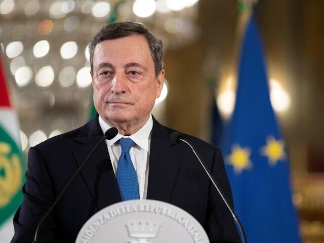 Μάριο Ντράγκι: Προσφέρει ελπίδα και δηλώνει έτοιμος να «ξαναχτίσει» τον κυβερνητικό συνασπισμό