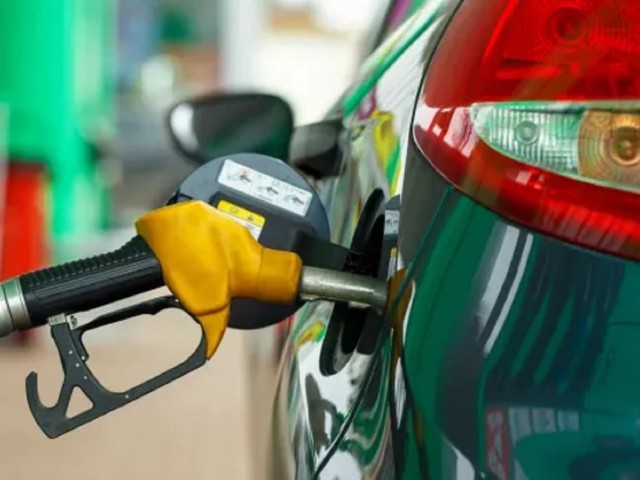 Πάνω από 20% το ποσοστό των λαθραίων ή νοθευμένων καυσίμων στην ελληνική αγορά