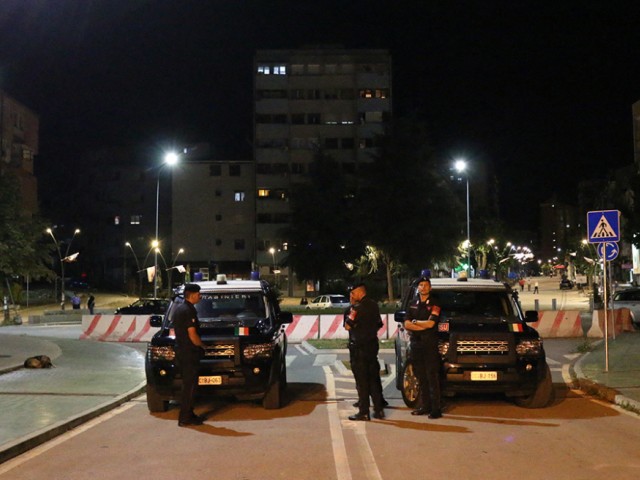 Κρίση στο Κόσοβο: «Iσορροπία τρόμου» μεταξύ Σέρβων και Αλβανόφωνων - Αναβάλλεται η σύγκρουση