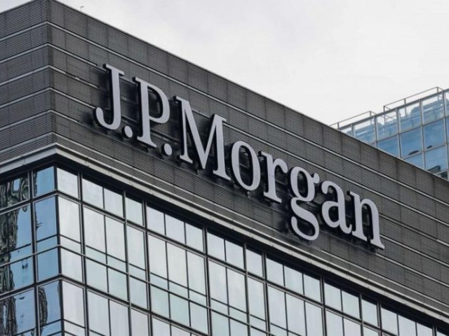 Γιατί η JP MORGAN βλέπει ισχυρή ανάκαμψη στις ελληνικές τράπεζες με ισχυρό μομέντουμ εσόδων