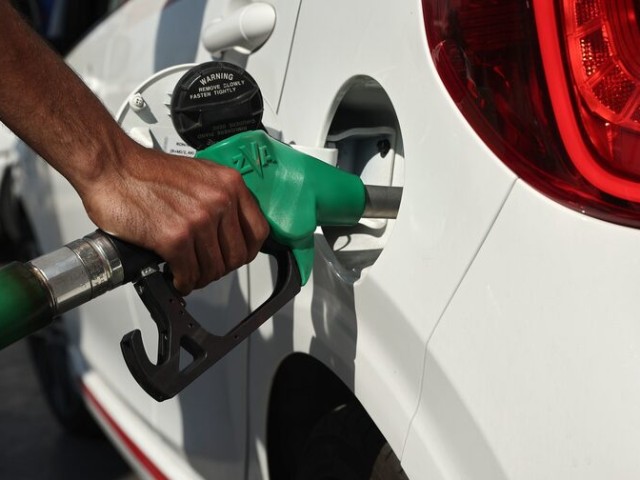 Fuel Pass 2: Ανοιχτή για όλα τα ΑΦΜ η πλατφόρμα - Μέχρι τις 29 Αυγούστου οι αιτήσεις